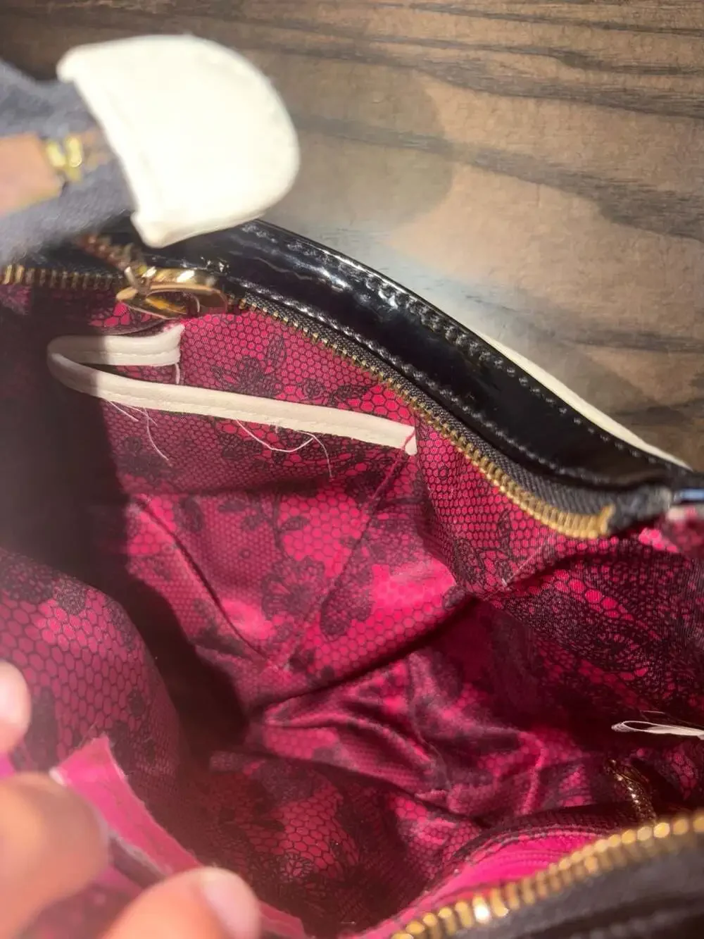 Betsey Johnson Y2K Rare White Horseshoe Bag